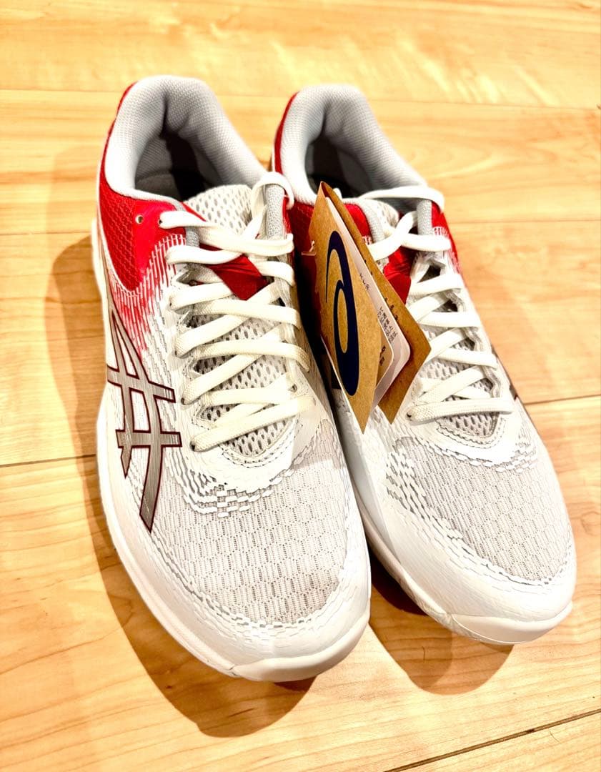 新品タグ付き ASICS V-SWIFT FF 4 ホワイト/レッド 26cm