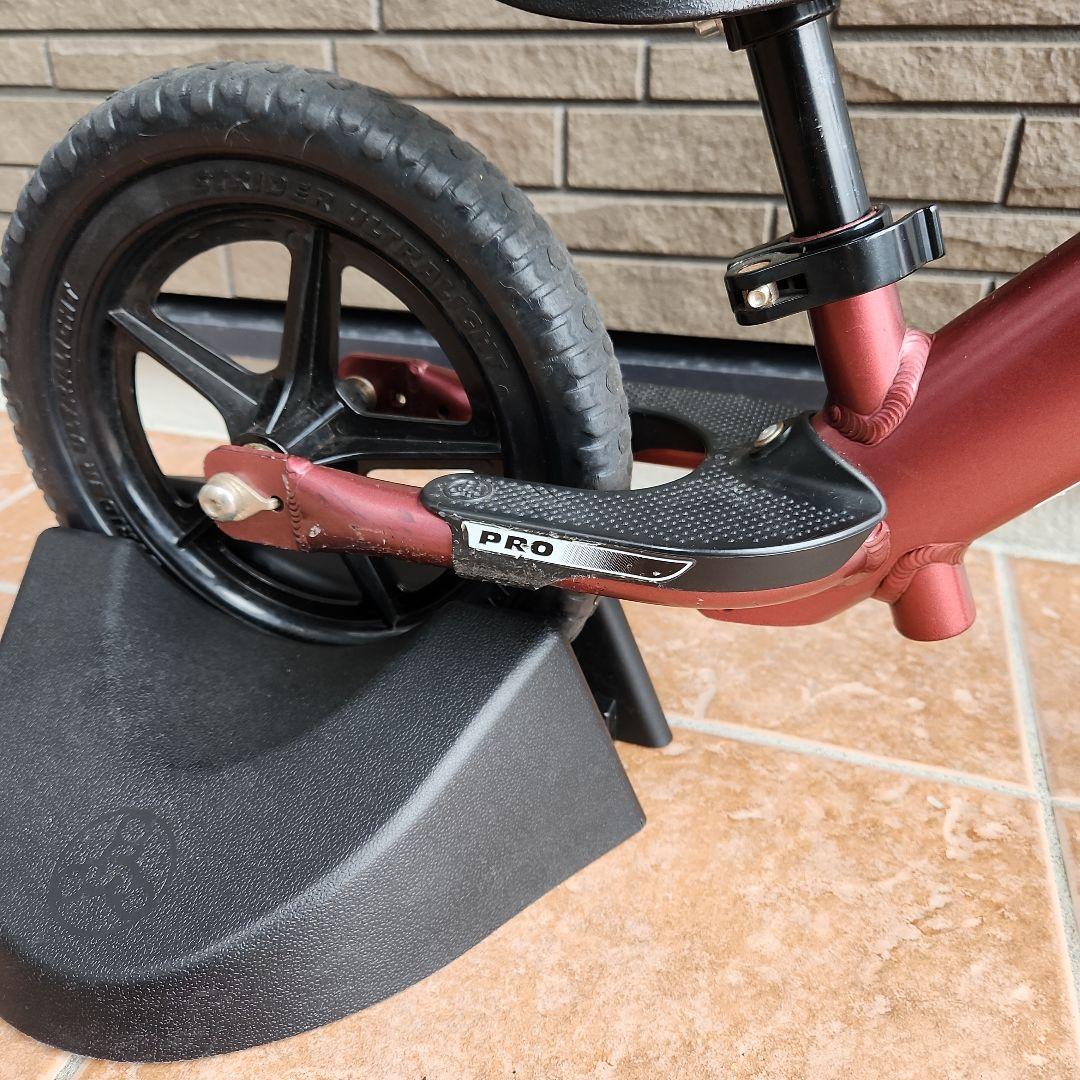 ストライダープロ 12インチ正規品