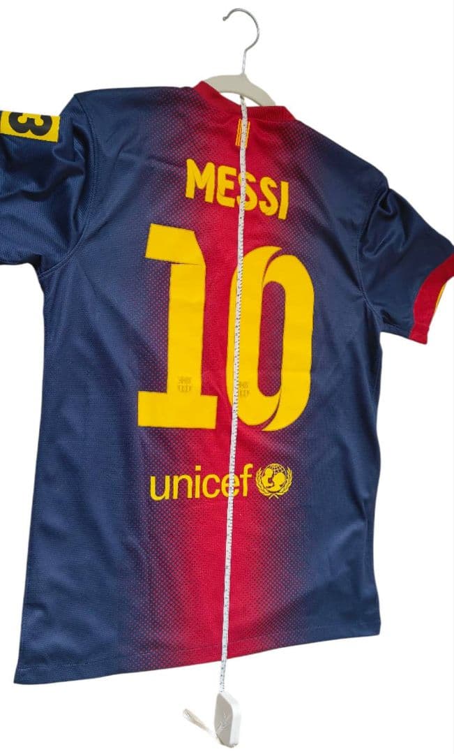 【レア】【美品】2011FIFAクラブW杯優勝パッチ付　バルセロナ メッシ ユニ