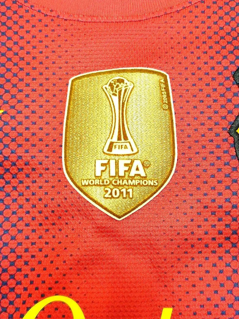 【レア】【美品】2011FIFAクラブW杯優勝パッチ付　バルセロナ メッシ ユニ
