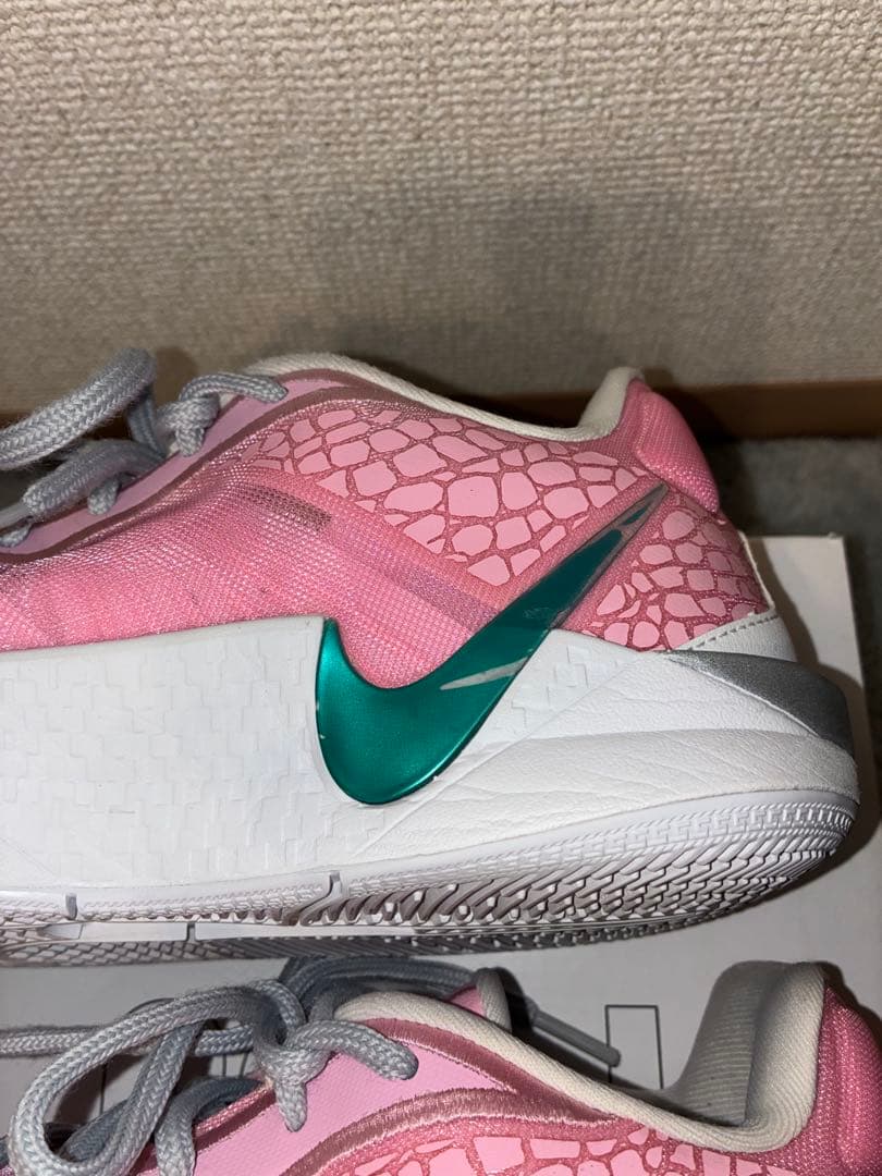 NIKE SABURINA2 BY YOU 27㎝