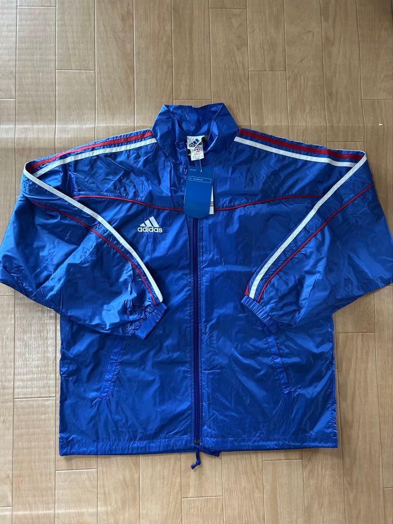 adidas ウィンドブレーカー 青 新品タグ付き