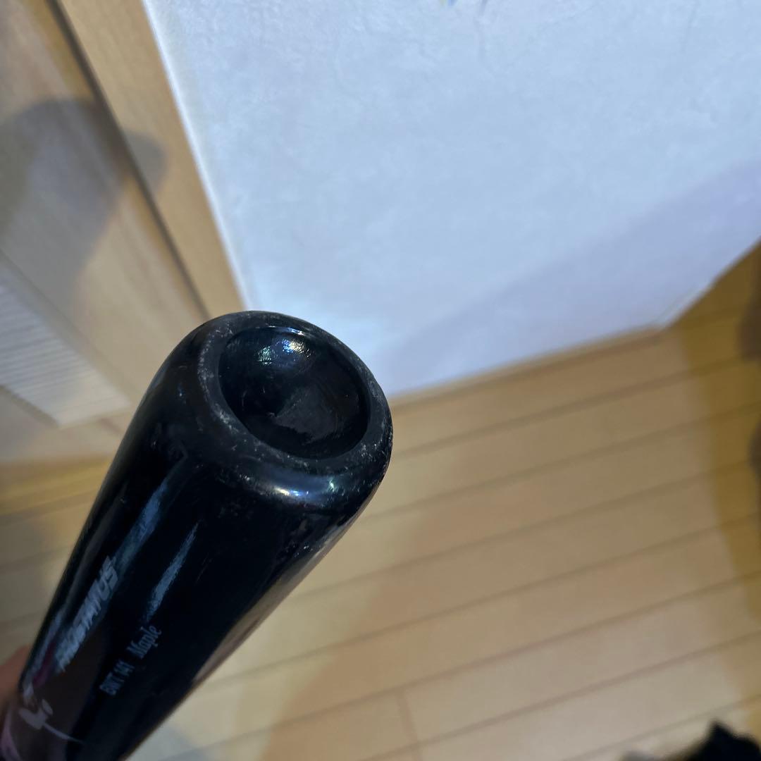 ゼット硬式木製バット横浜ベイスターズ戸柱選手