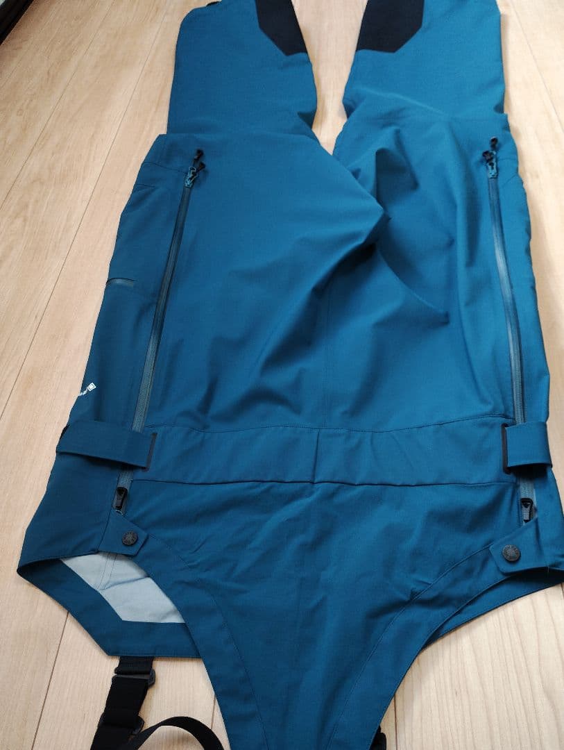 【40％OFF】The North Face レイバックビーシービブ