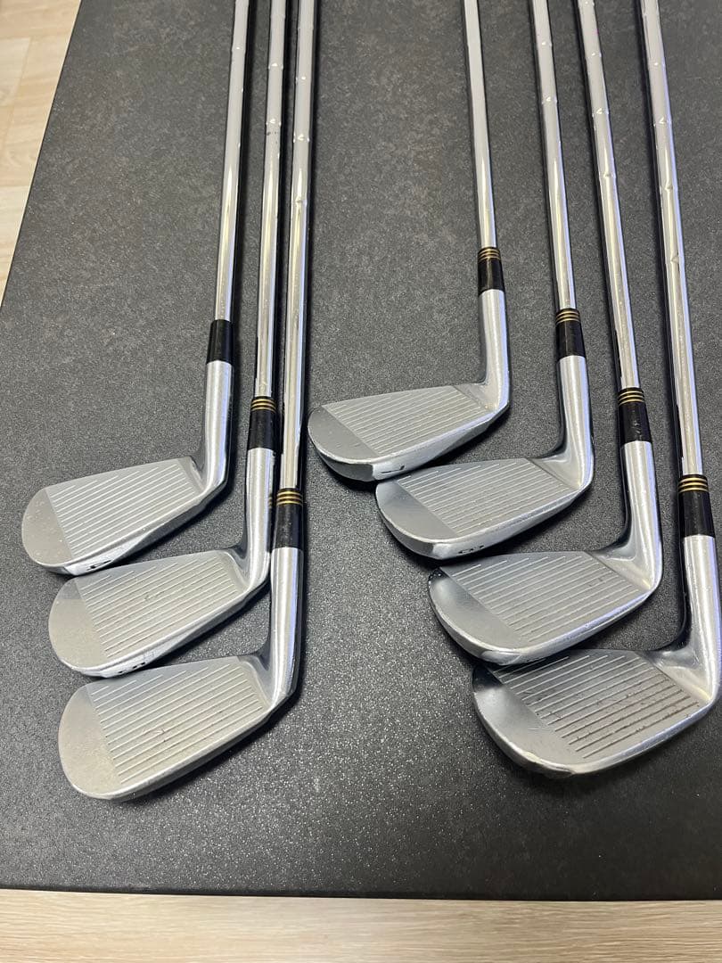 【最終値下げ】スリクソン SRIXON ZR800 4〜P 7本セット