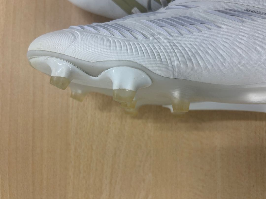 adidas プレデターFG 26.0
