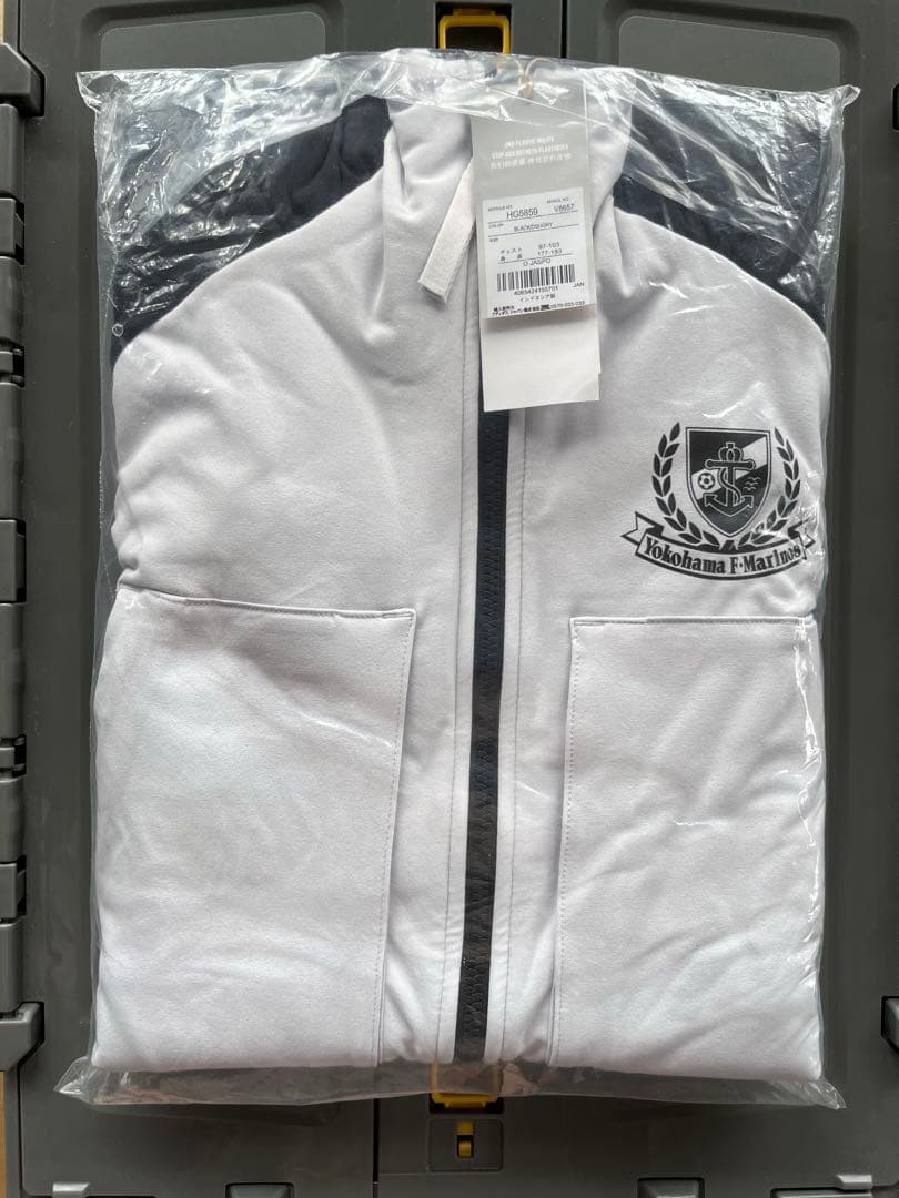 新品 横浜Fマリノス DESIGNED FOR GAMEDAYアンセムジャケット