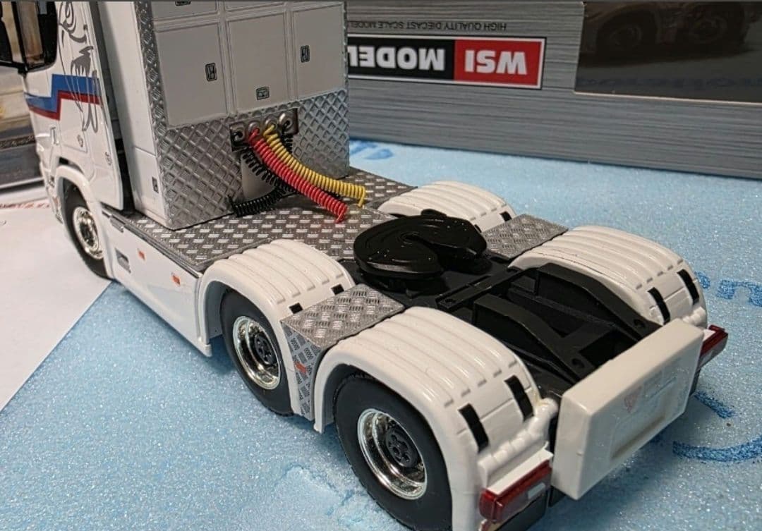 1/50 WSI 　外薗運輸機工 SCANIA HOKAWN ホカウン
