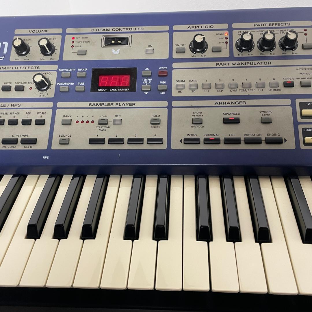 Roland EG-101 シンセサイザー キーボード ローランド