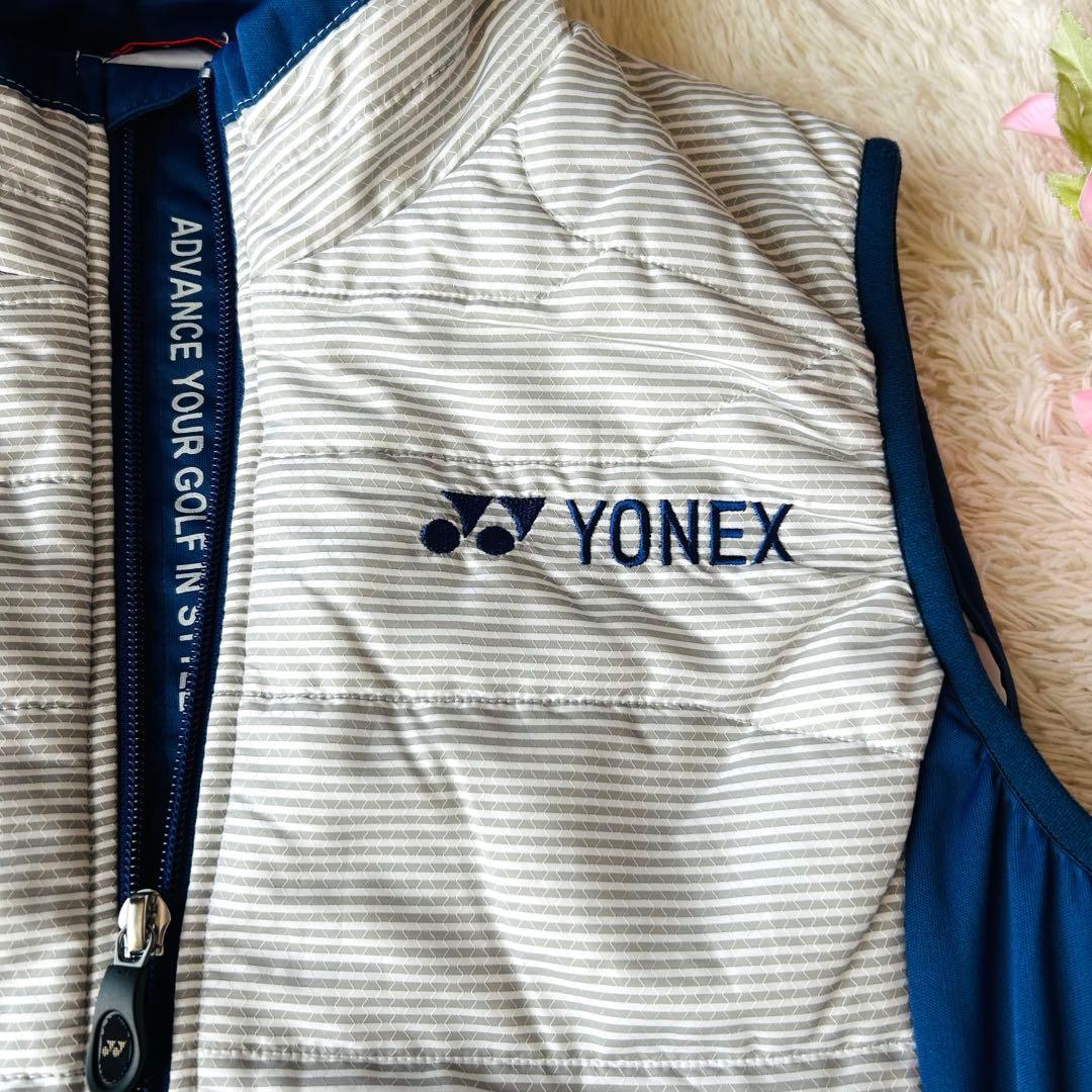 YONEX ヨネックス 中綿ベスト ロゴ刺繍 ネイビーグレー ヒートカプセル