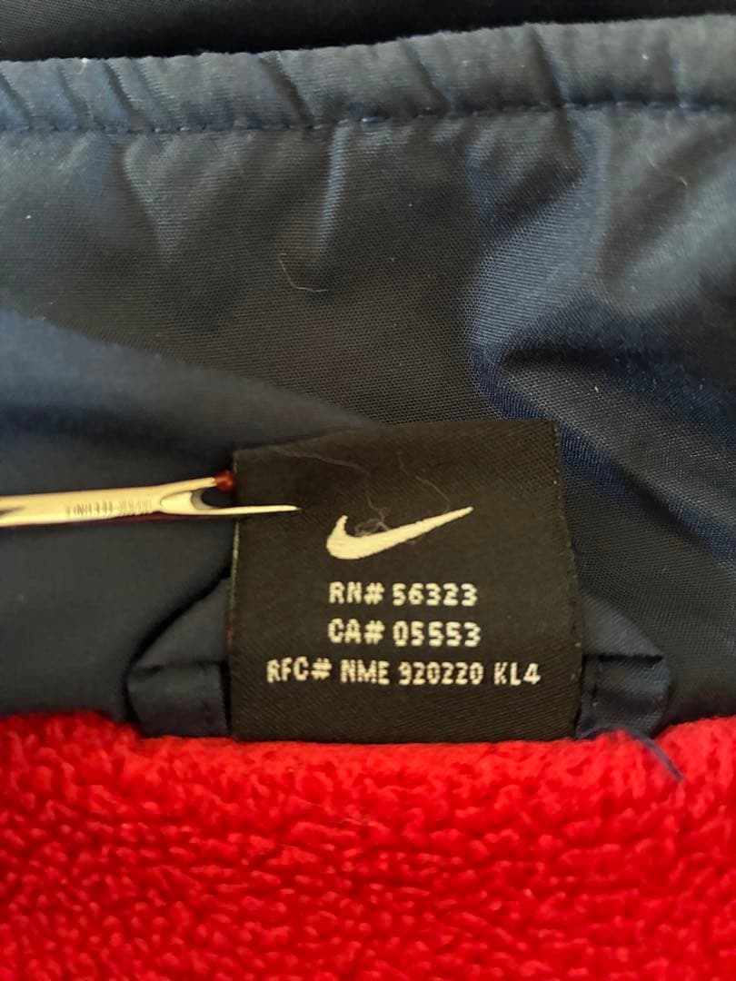 Nike FC Barcelona ウィンドブレーカー