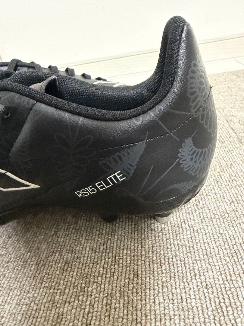adidas ブラック／ホワイト　ラグビースパイクシューズ　30.5