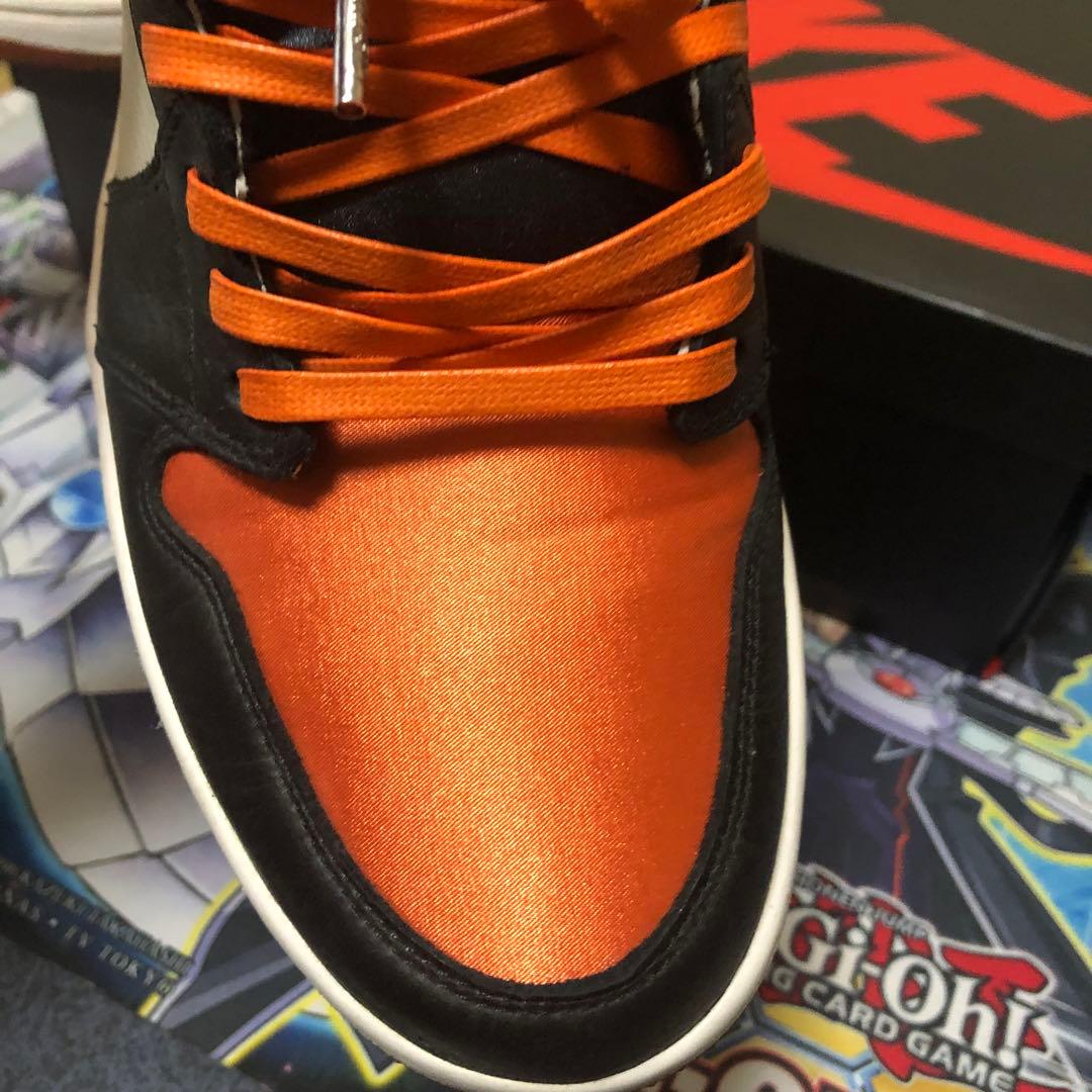 NIKE WMNS AIR JORDAN1 サテン シャッタード バックボード