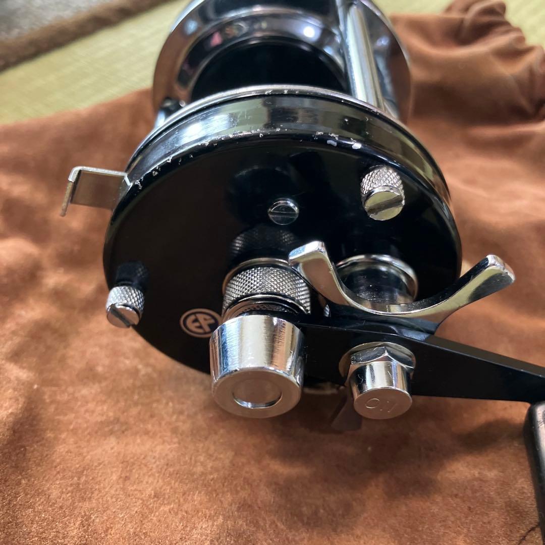 ABU Ambassadeur 6000c ベイトリール