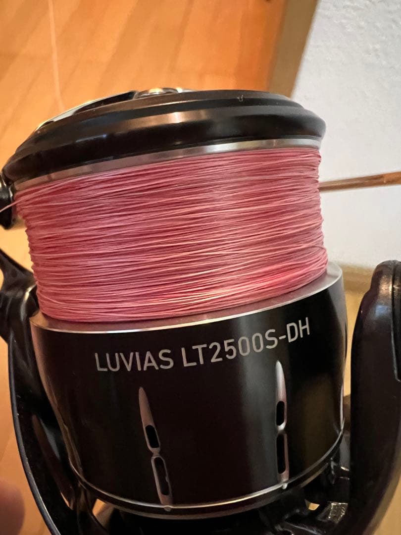 LUVIAS LT2500S-DH スピニングリール
