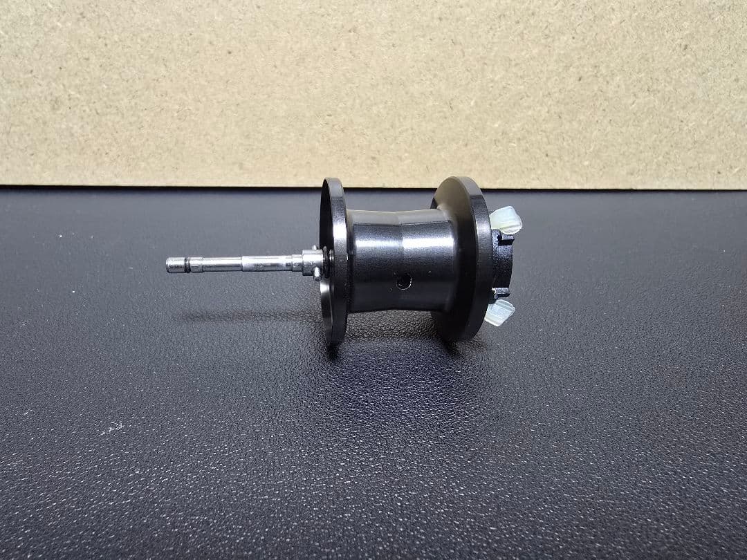 24 SLX 70 中古
