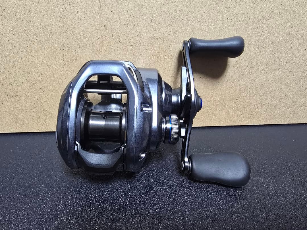 24 SLX 70 中古