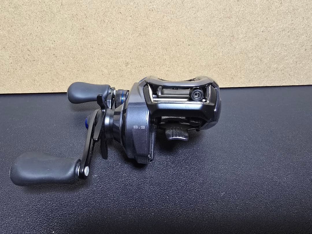 24 SLX 70 中古