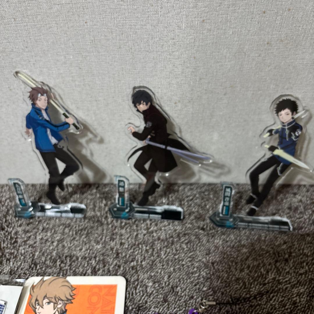 ワールドトリガーアクリルスタンド3体他
