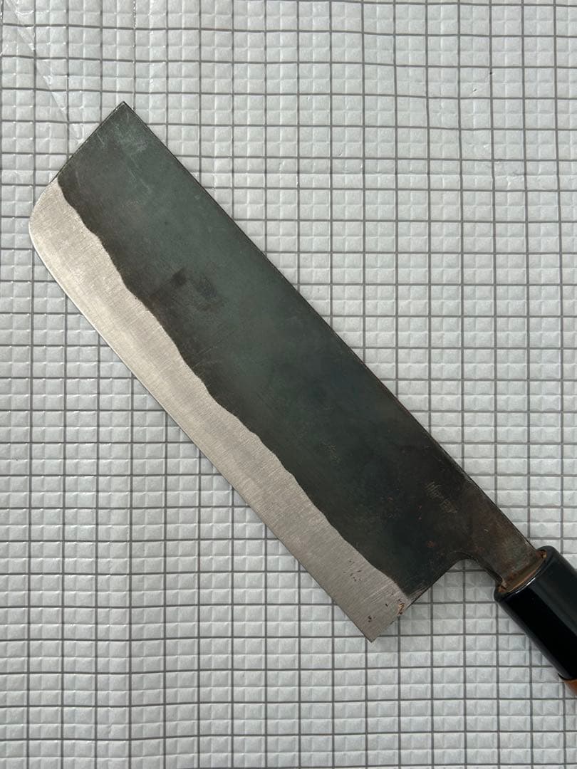 包丁 菜切包丁 菜切 安来鋼青紙２号 165mm 黒打ち チェリーシノギ柄 ②