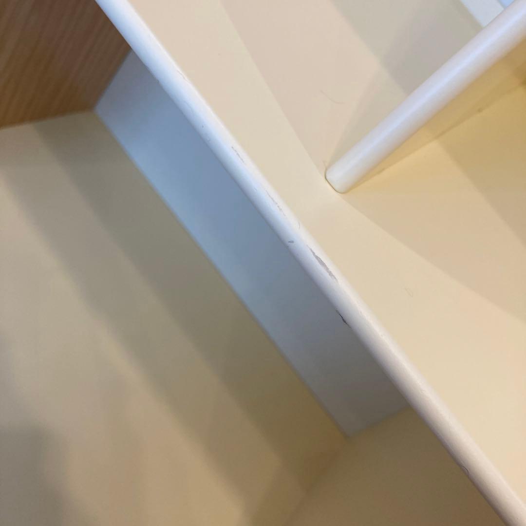 ワールドファミリー　棚
