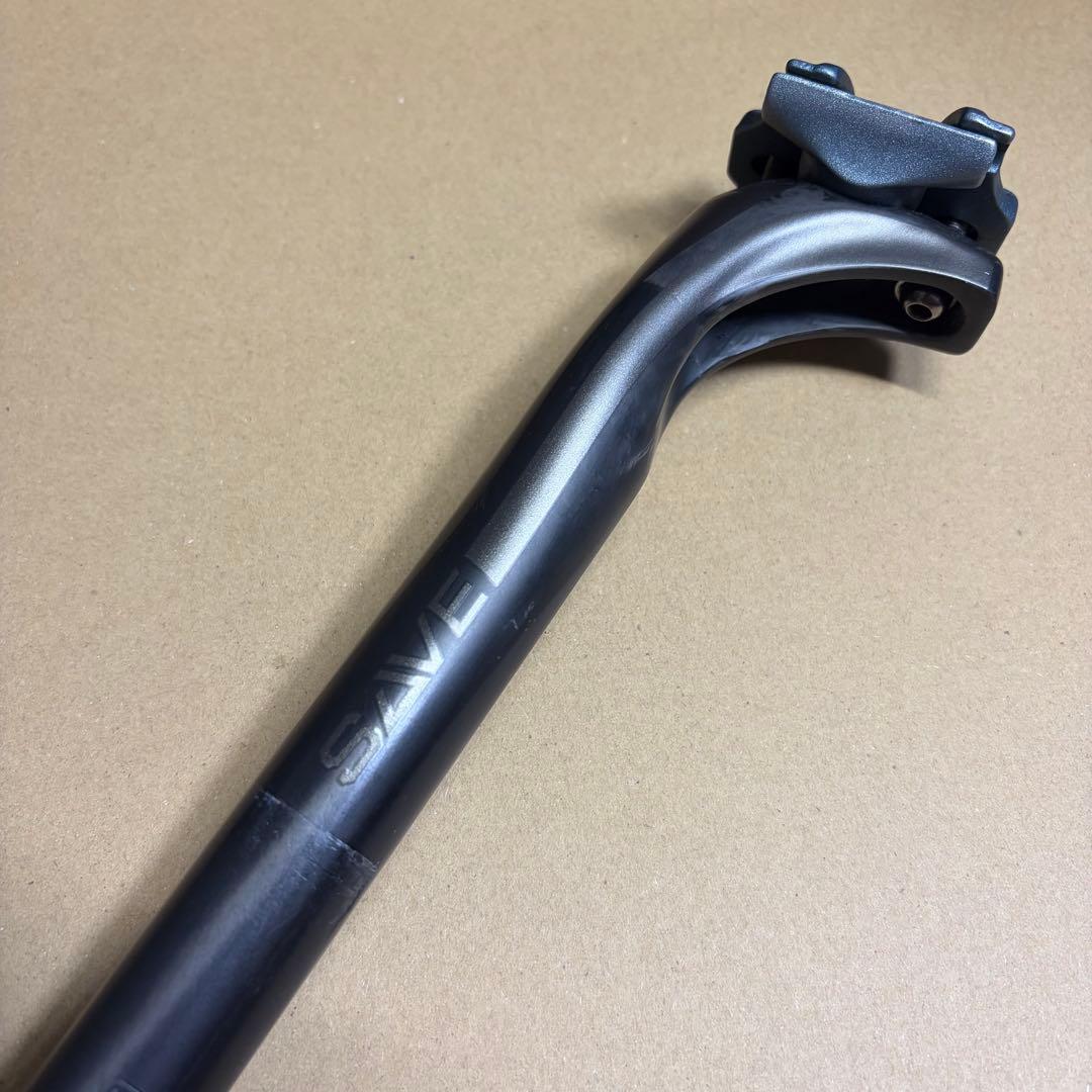 cannondale save カーボンシートポスト di2バッテリー内装可能