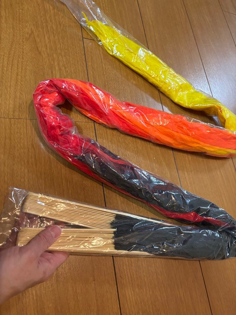 ファンベール両手1セット★新品★高級シルク★炎のカラー