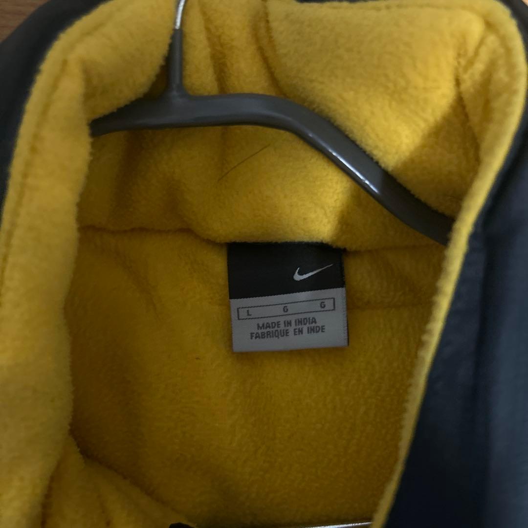 Nike製のArsenal FCの2005-06シーズンモデル