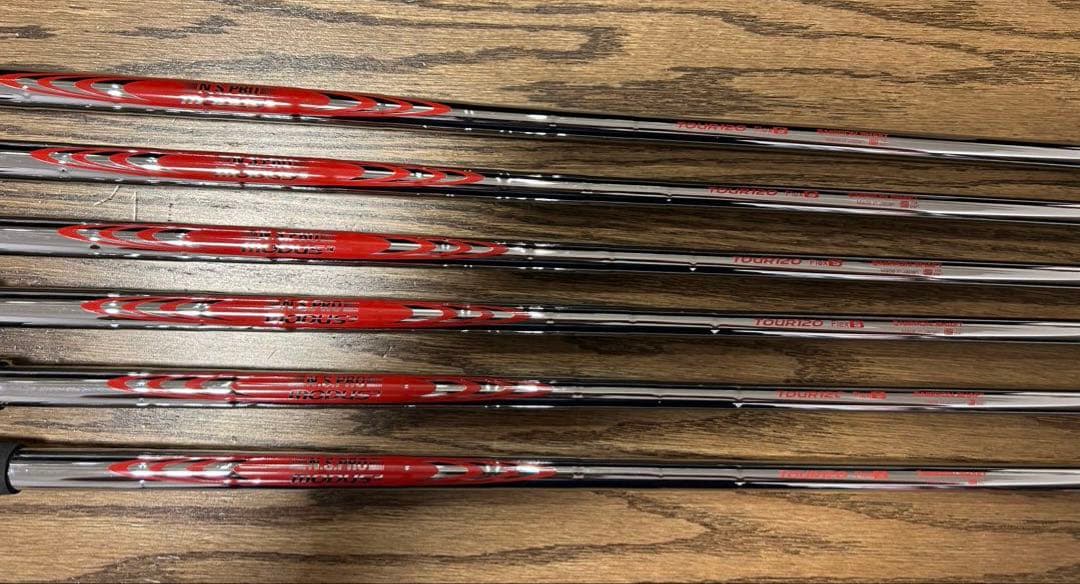 【週末限定値下げ】ミズノJPX923フォージド ６本（6〜Ｐ.Ｇ）モーダス120