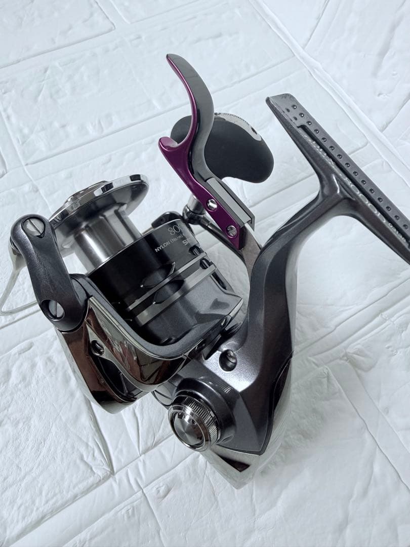 【美品】シマノ　BB-X レマーレ　8000D 使用5回以内　スピニングリール