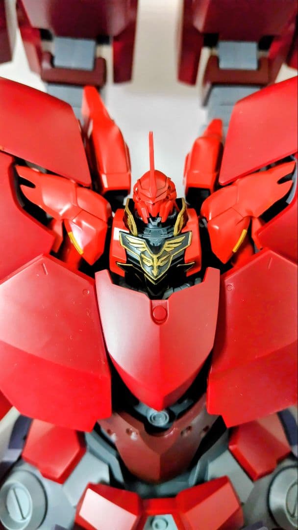 HGネオ・ジオング素組み完成品＋拡張エフェクトユニット “サイコシャード”