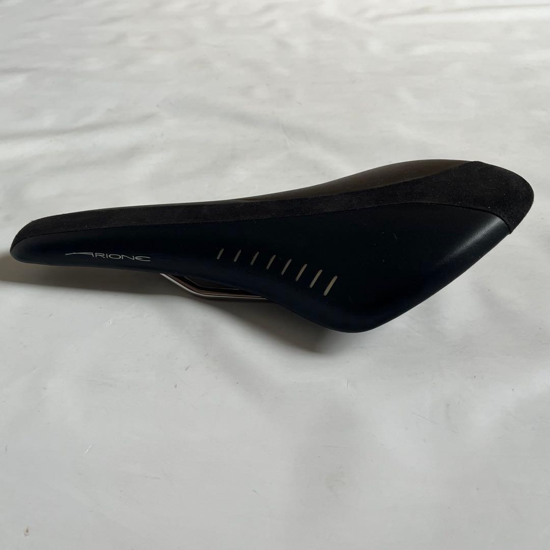 【低走行品】fi'zi:k ARIONE K:IUMレール ブラック