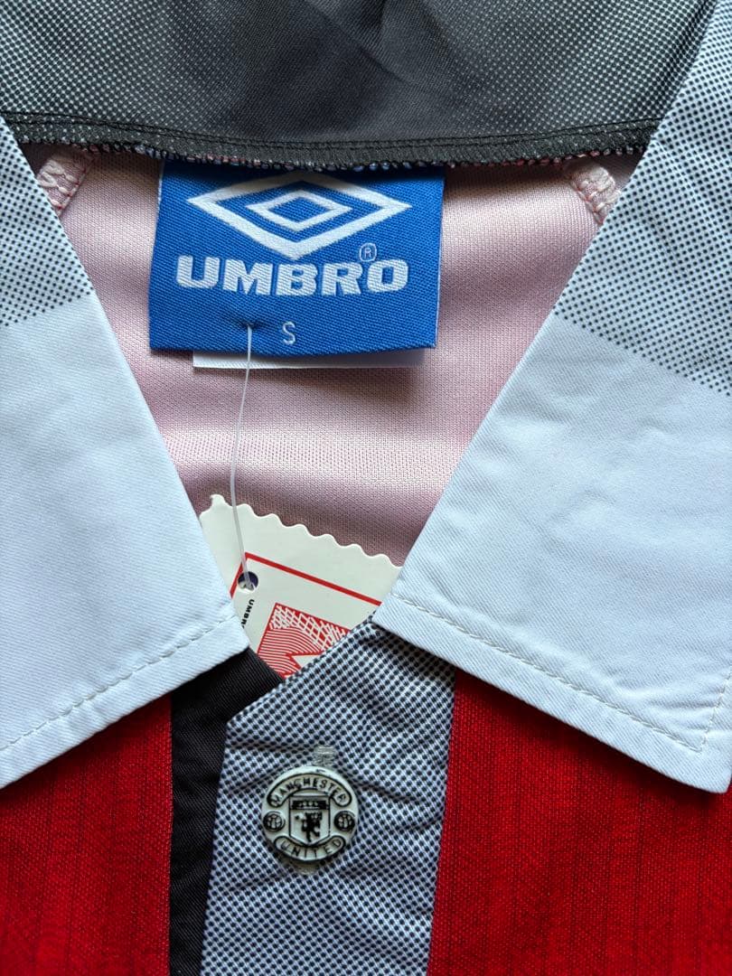マンU UMBRO 長袖ユニフォーム S 新品タグ付