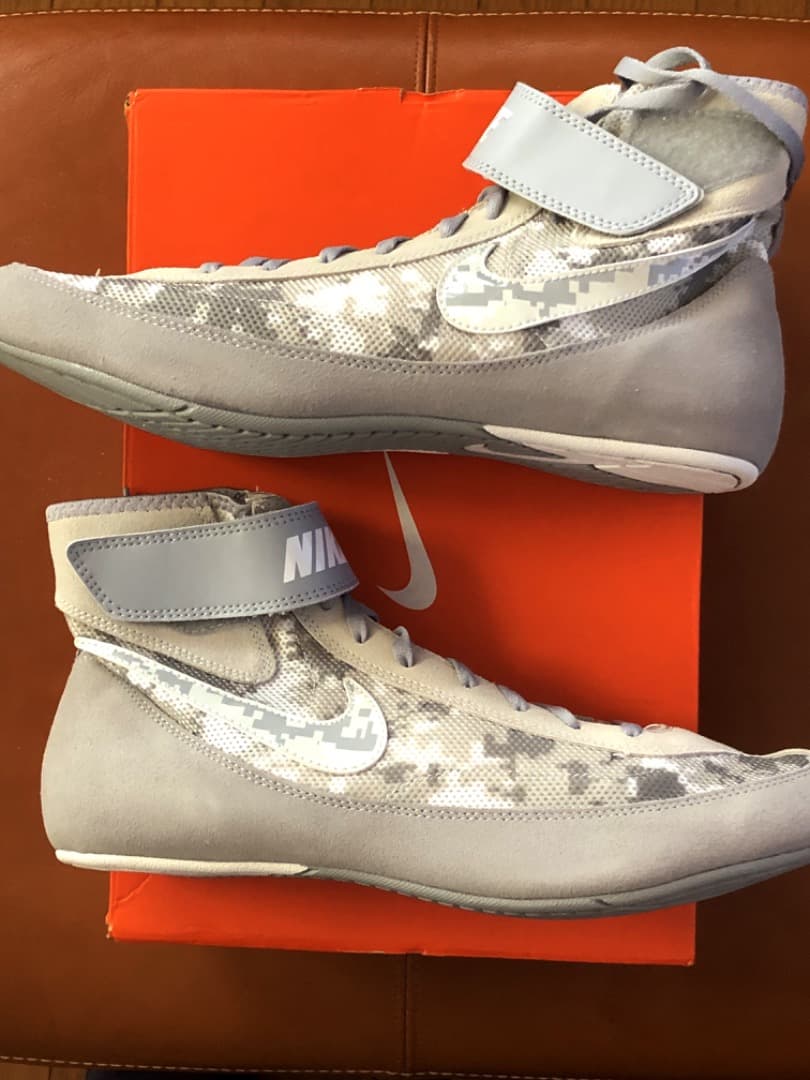 新品2026年アメリカ限定ボクシングレスリングNIKEスピードスイープ★31cm