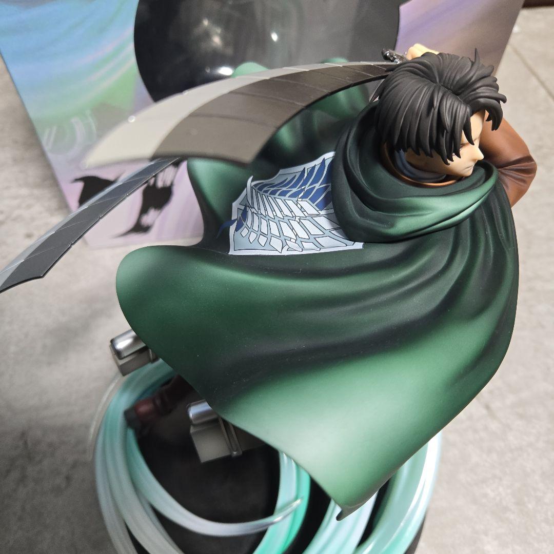 進撃の巨人 リヴァイ 1/6 フィギュア 人類最強の兵士 ポニーキャニオン