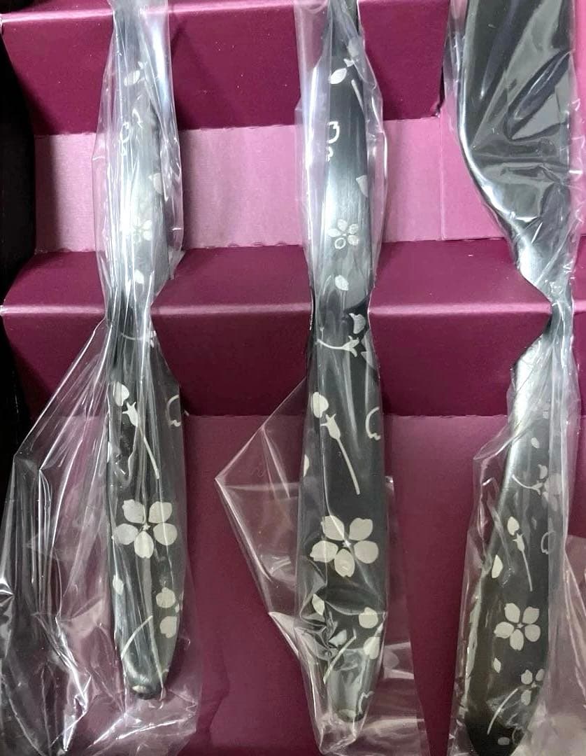 よこやま 燕人の匠 ブラック 桜吟・カトラリー 9pcs ECTB-1501