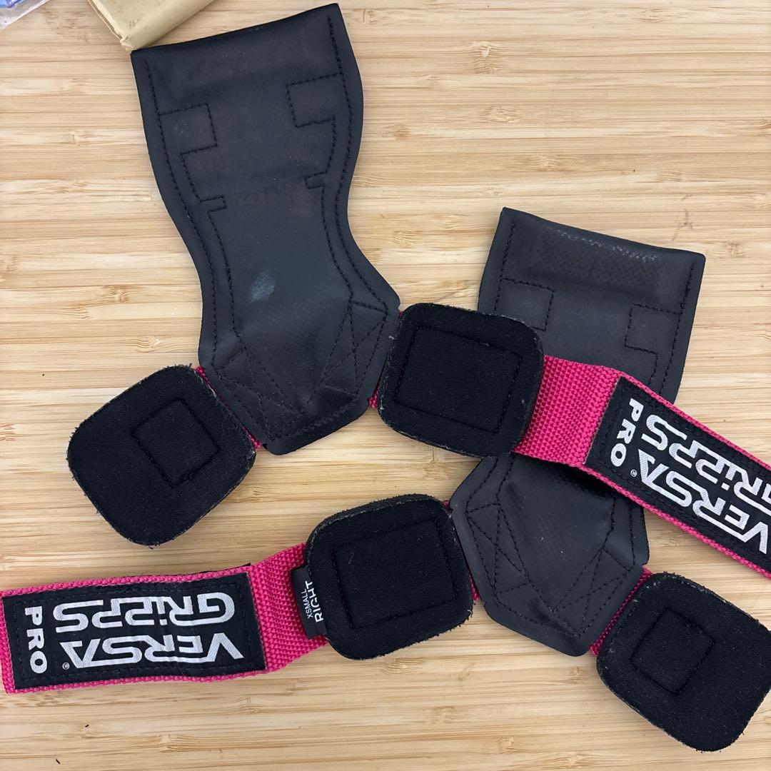 VERSA GRIPPS PRO パワーグリップ ピンク XS