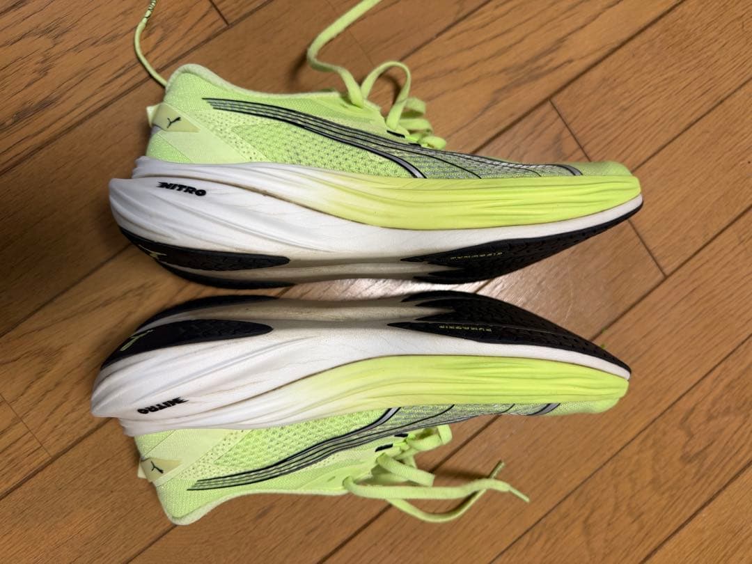 メンズ ランニングシューズ PUMA DEVIATE NITRO 3 26.5