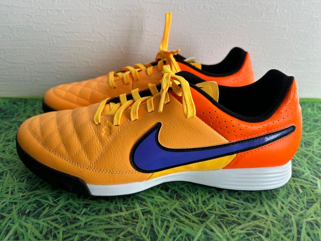 ☆未使用☆送料無料☆NIKE(ナイキ)TIEMPO ジーノ レザー TF☆