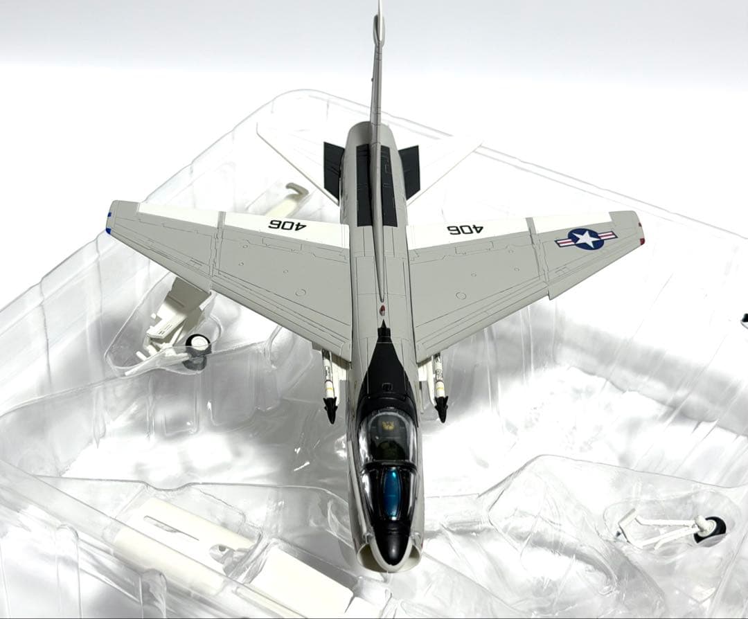 Century Wings 1/72 A-7E Corsair II 米海軍