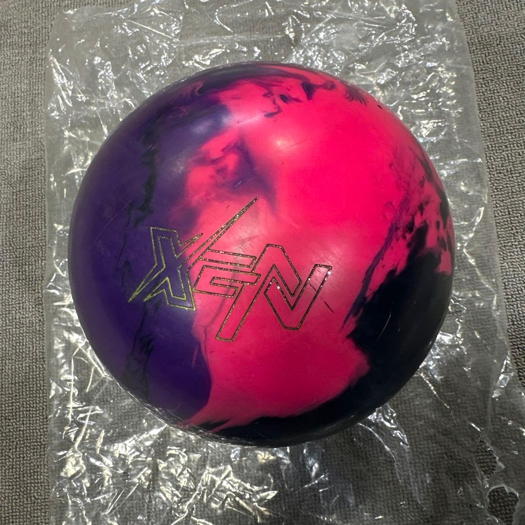STORM PROTON PHYSIX ボウリングボール