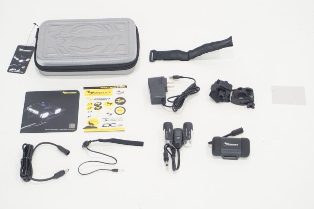 【未使用品＋美品】2点セット　MOON ムーン X-power 850 ADJ