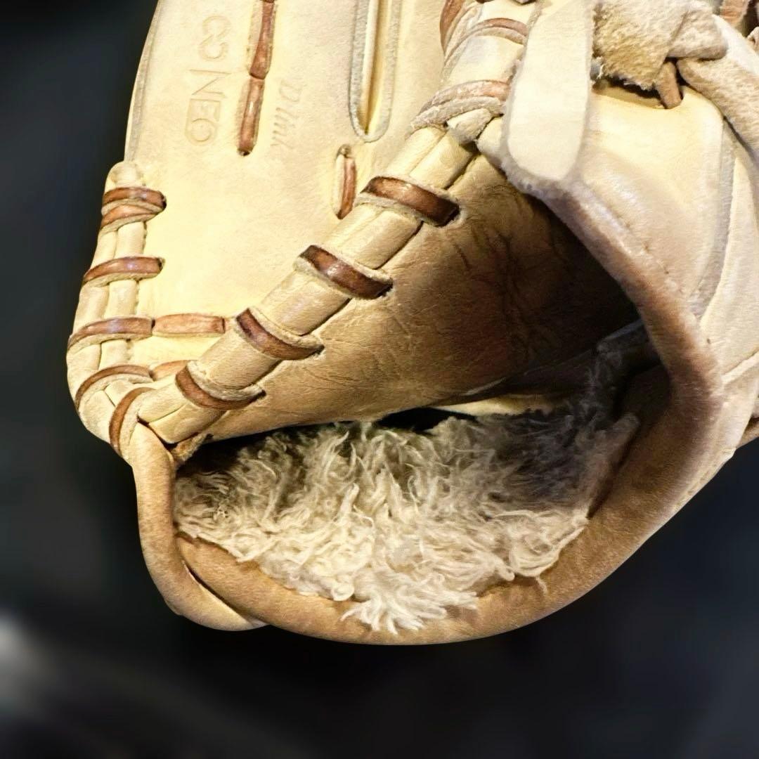Mizuno Global Elite 軟式グローブ　左利き用