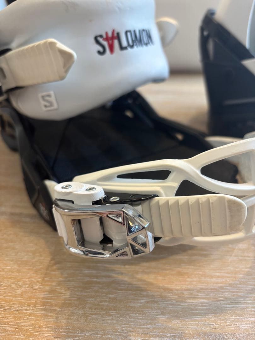 SALOMON スノーボード　ビンディング　バンクシー