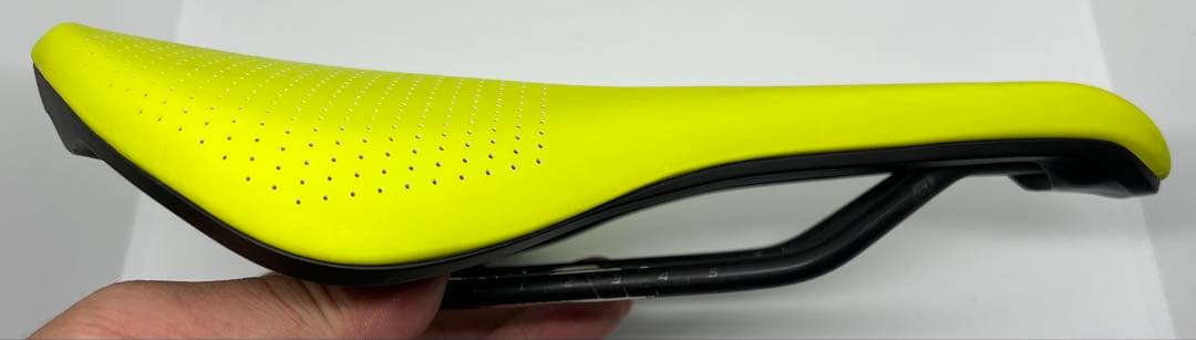 Specialized スペシャライズド Power Expert 143 黄色