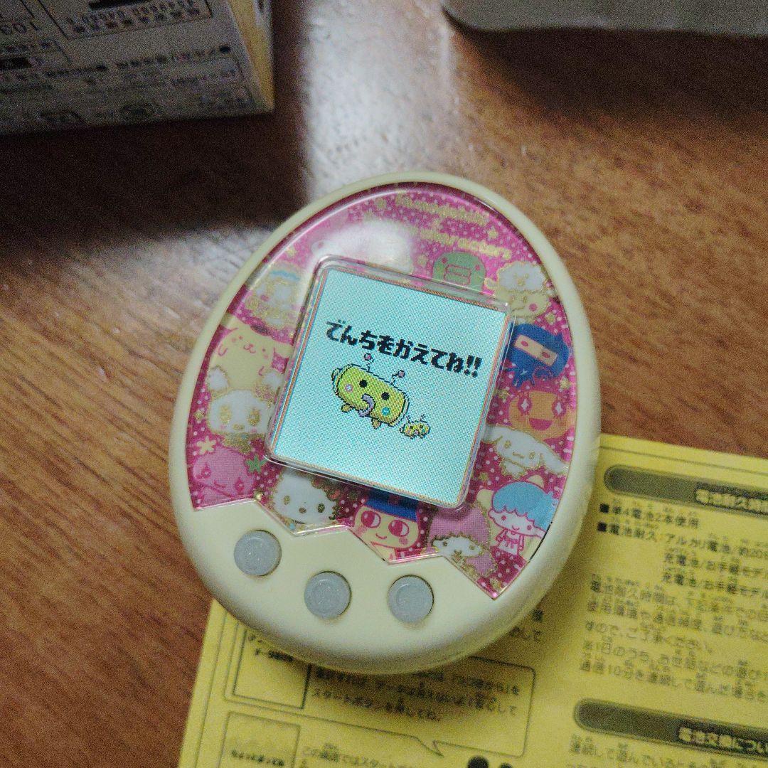 Tamagotchi m!x 20周年記念 サンリオコラボ　箱あり