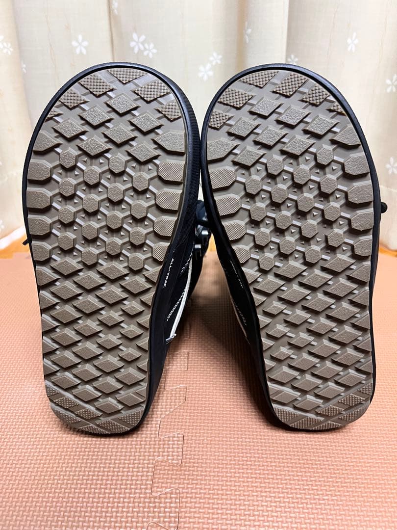 VANS INVADO OG スノーボード　ブーツ　25cm