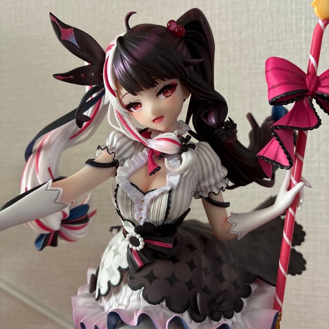 にじさんじ　夜見れな　1/7スケールフィギュア