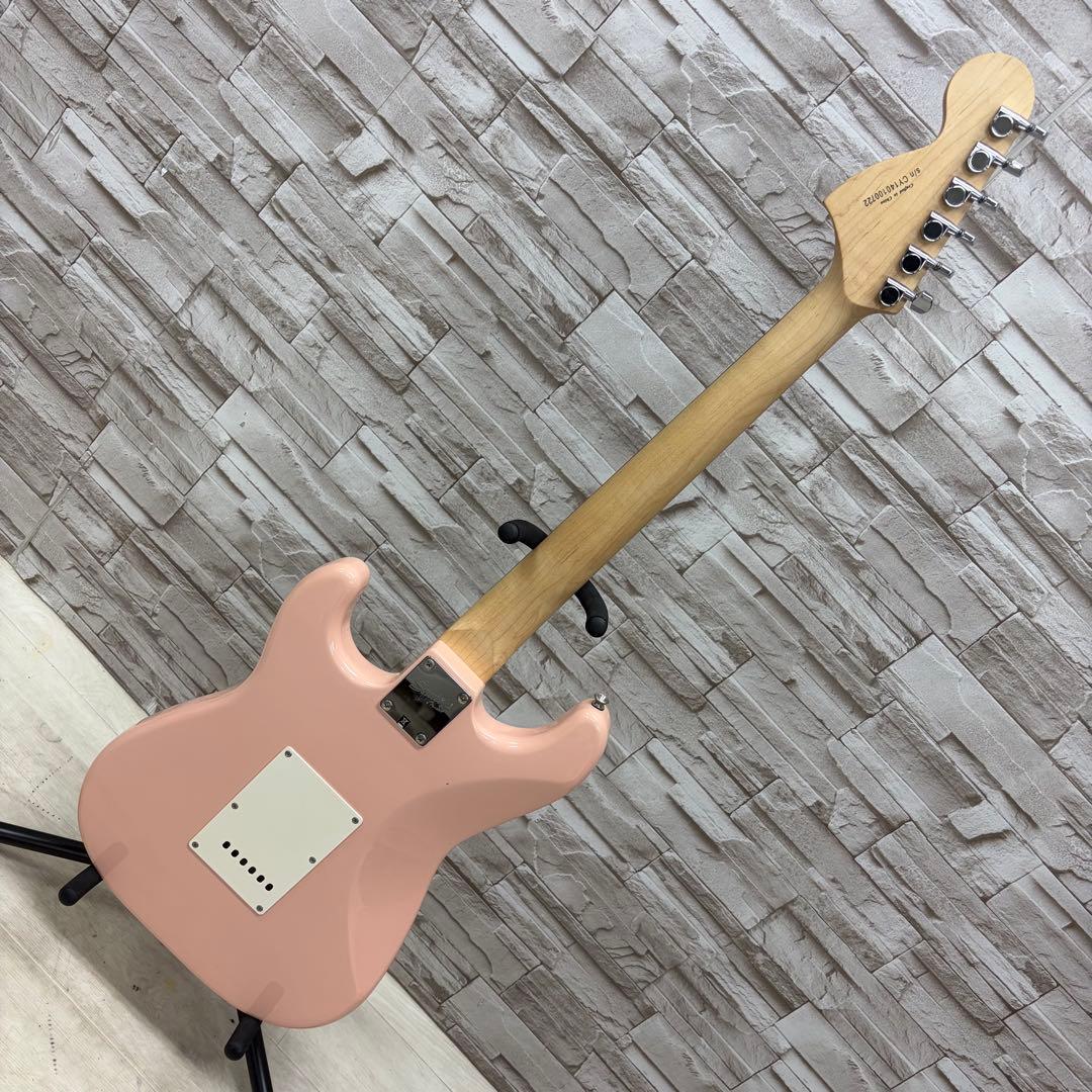 美品 Squier STRATOCASTER 限定カラー シェルピンク