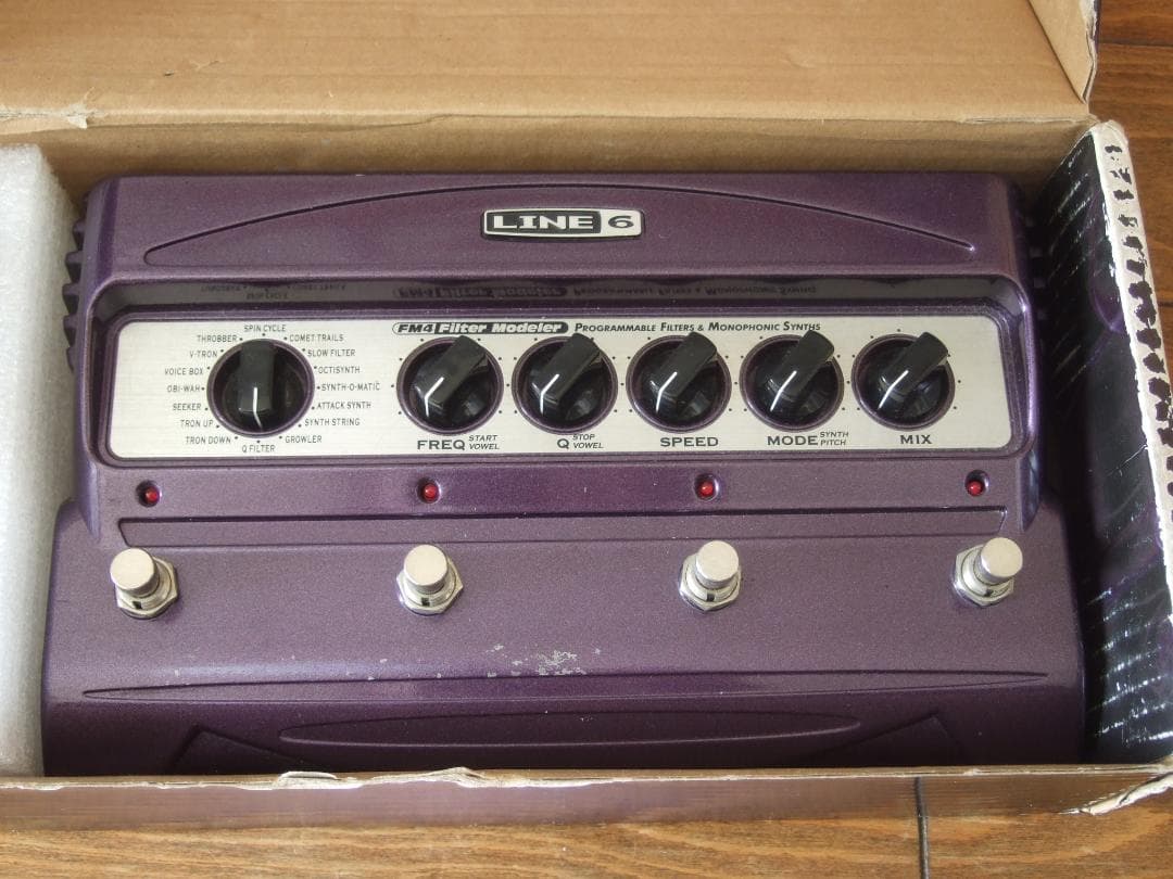 LINE6 FM4 純正アダプター付属 2